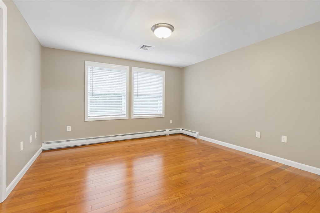 22 Bracebridge Road Newton, MA 02459 - Photo 26 of 39