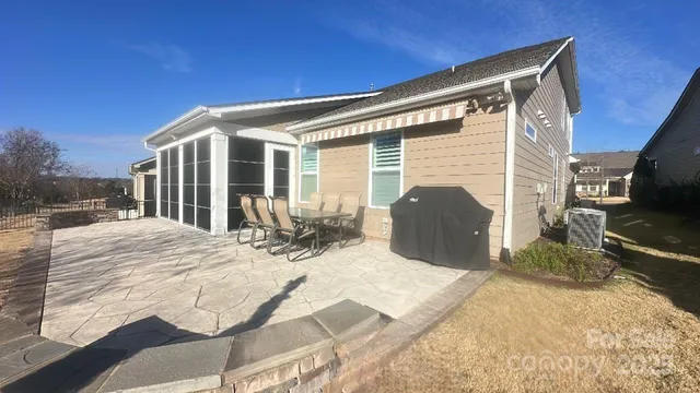 $600,000 | 8407 Festival Way, Charlotte, NC 28215