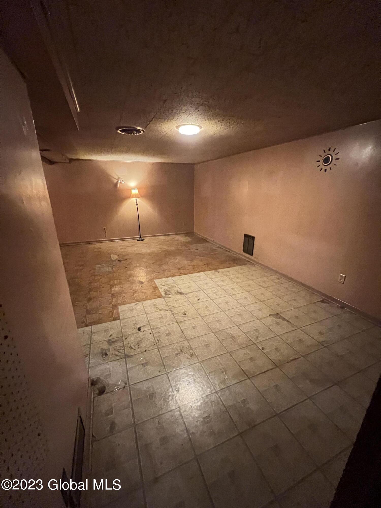 2 Crestone Road Colonie, NY 12205 - Photo 10 of 23 basement