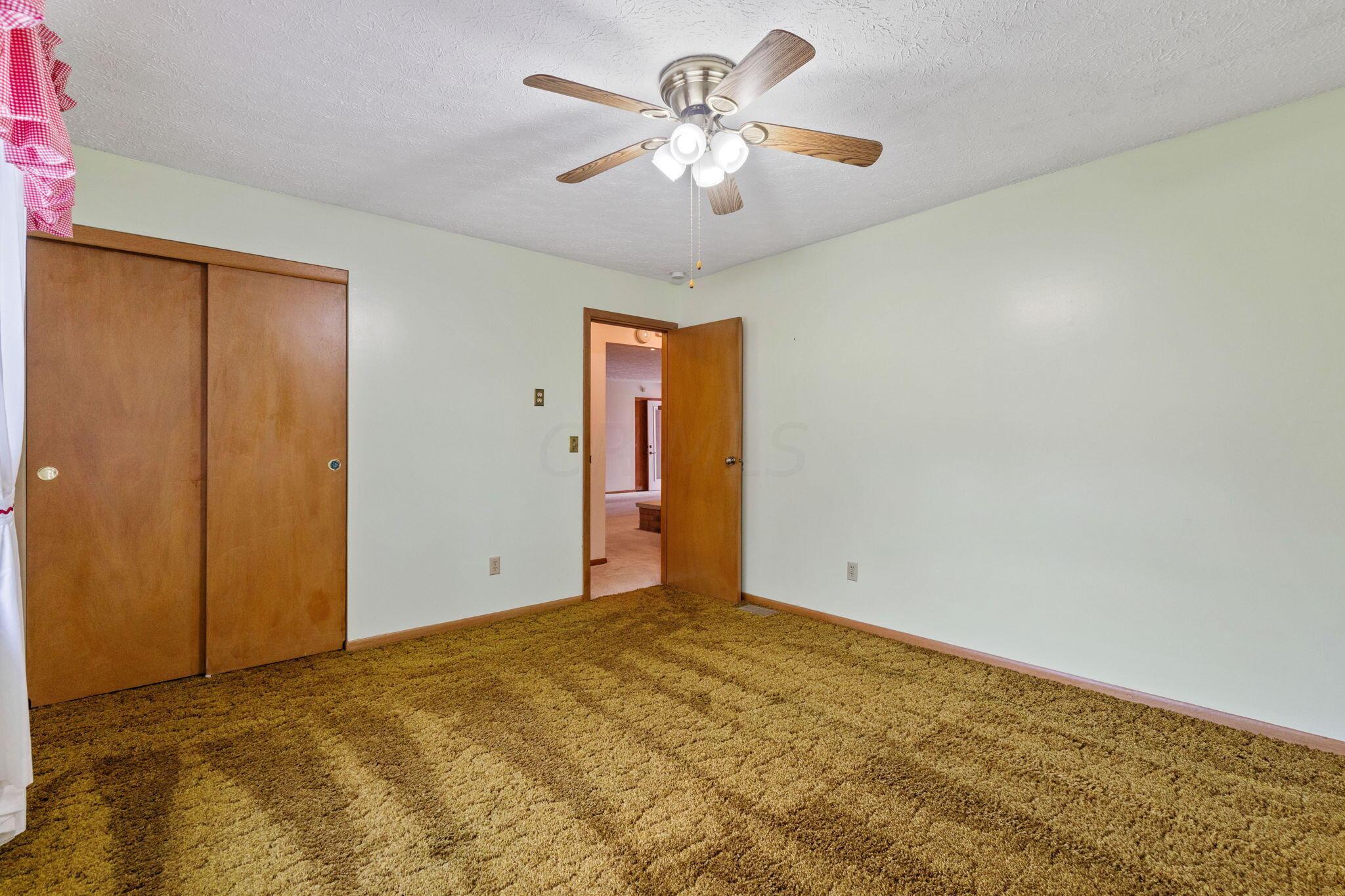7415 Blacks Road Southwest Pataskala, OH 43062 - Photo 24 of 56 Bedroom 2 - 7415 Blacks Road SW, Pataskala, OH 43062