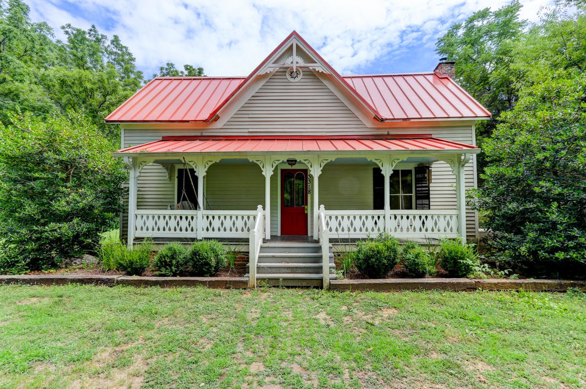 3318 Old Raccoon Valley Drive Heiskell, TN 37754 - Photo 1 of 29