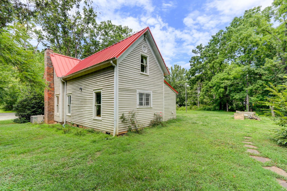 3318 Old Raccoon Valley Drive Heiskell, TN 37754 - Photo 28 of 29