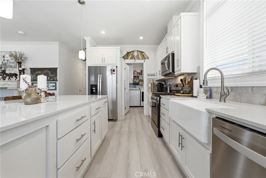 23301 Ridge Rte Drive, Unit 111 Laguna Hills, CA 92653 - Photo 15 of 43