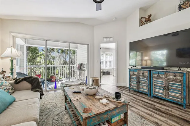 $299,000 | 1627 Hammocks Avenue, Lutz, FL 33549