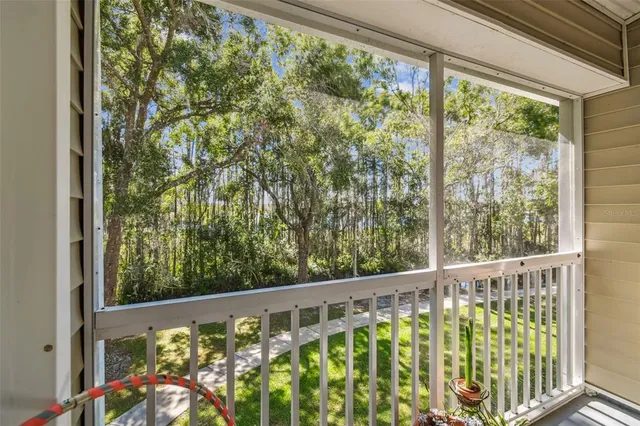 $299,000 | 1627 Hammocks Avenue, Lutz, FL 33549