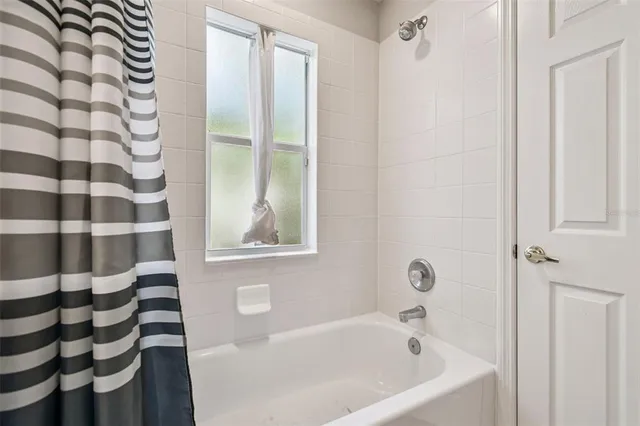 $299,000 | 1627 Hammocks Avenue, Lutz, FL 33549