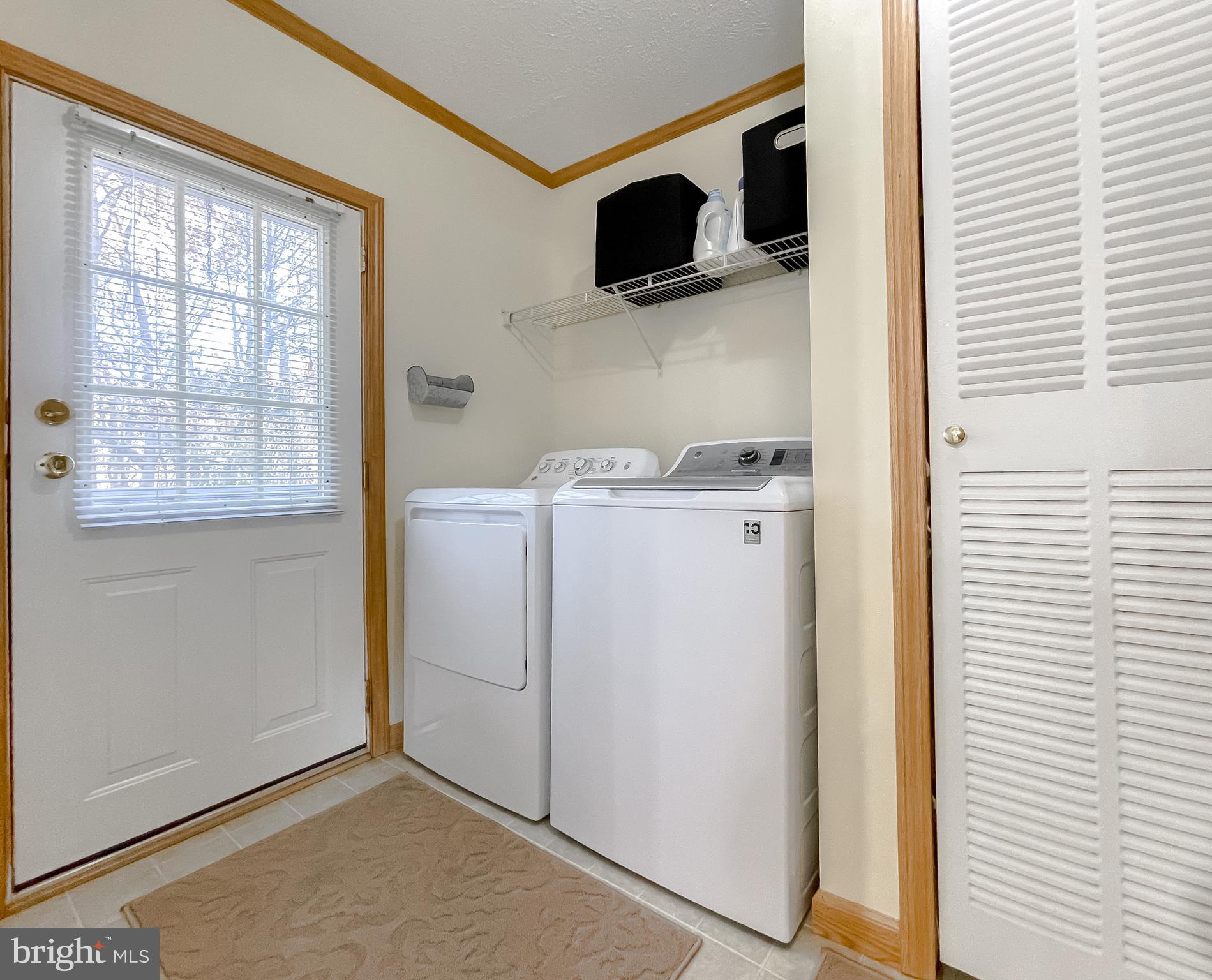 21221 Colton Point Road Avenue, MD 20609 - Photo 27 of 39 Separate laundry room; washer/dryer convey!