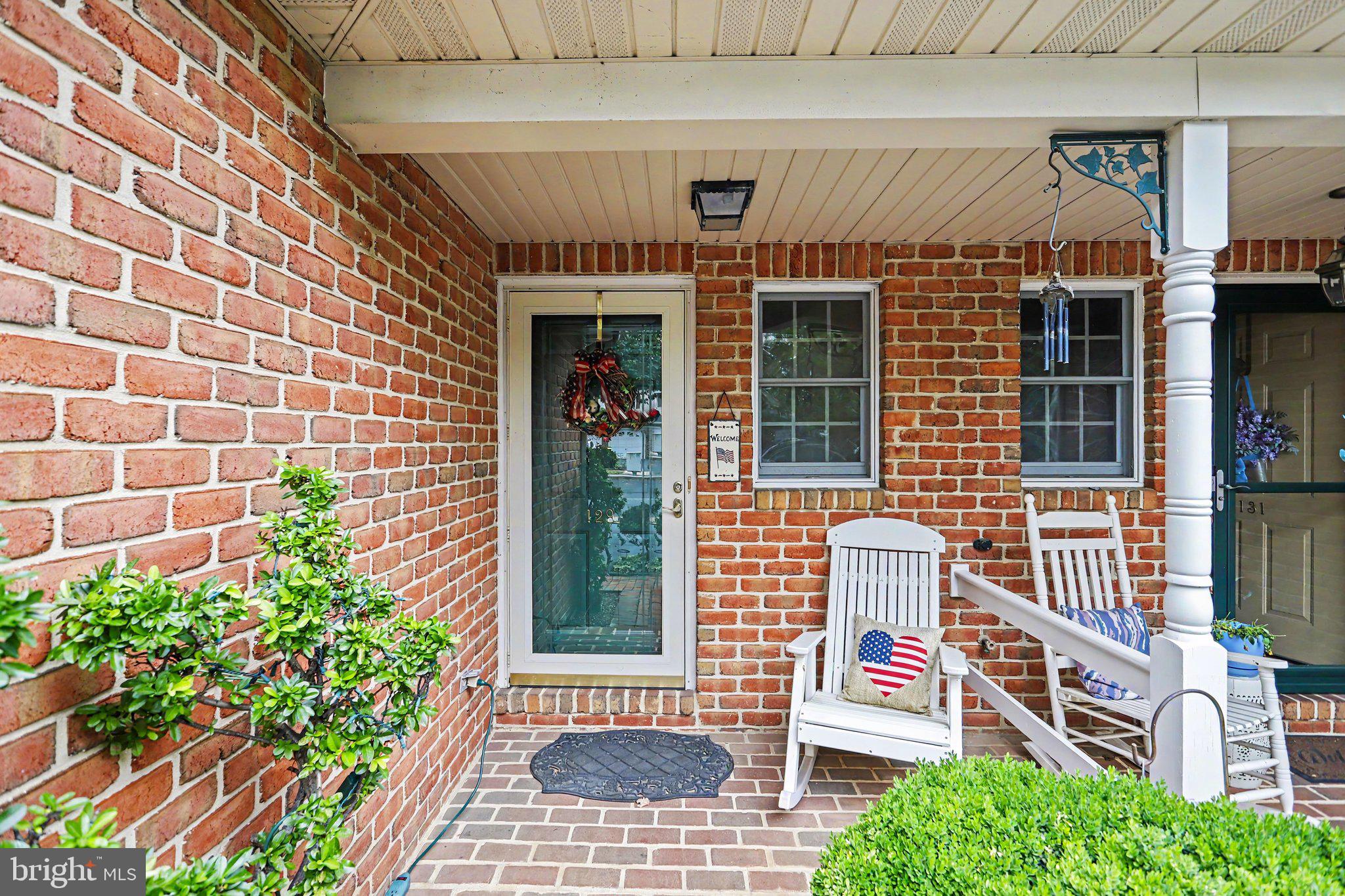 129 Pepperton Court Lititz, PA 17543 - Photo 6 of 32