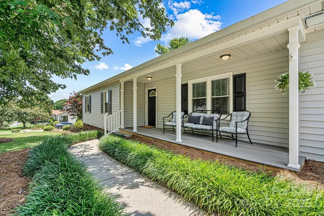 a house view with a garden space