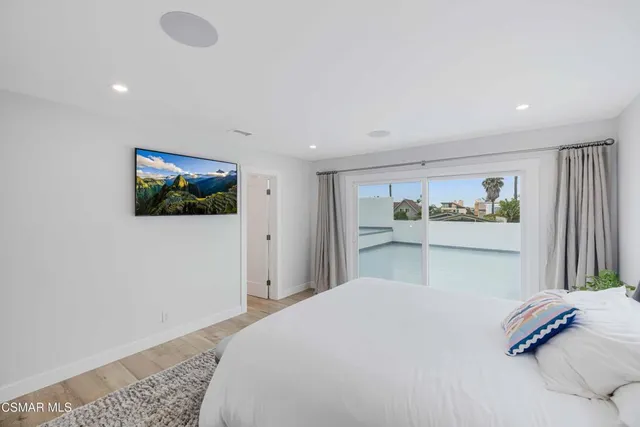 $1,599,000 | 5113 Whitecap Street, Oxnard, CA 93035