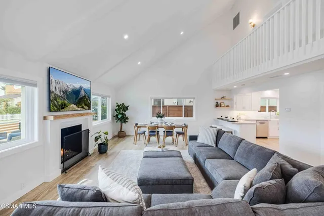 $1,599,000 | 5113 Whitecap Street, Oxnard, CA 93035