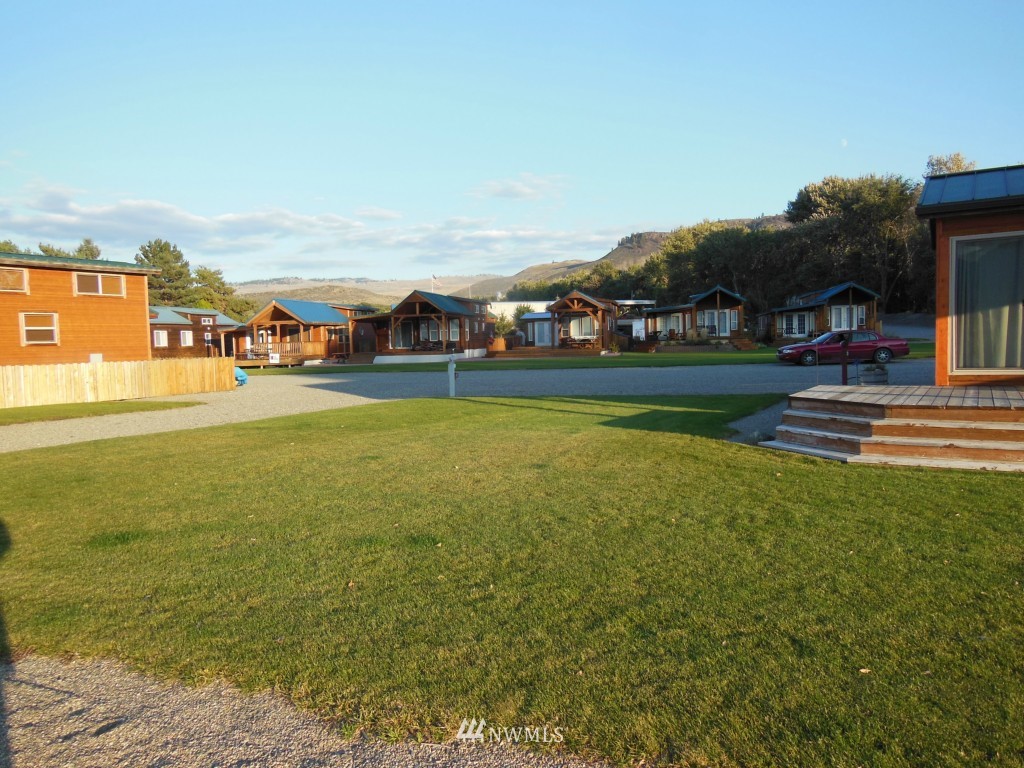 17 Oro Beach Road, Unit 4 37 Oroville, WA 98844 - Photo 11 of 12