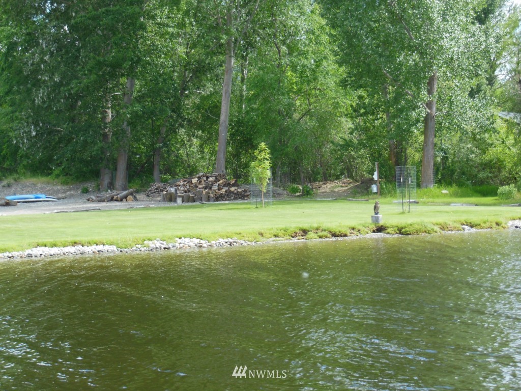 17 Oro Beach Road, Unit 4 37 Oroville, WA 98844 - Photo 5 of 12