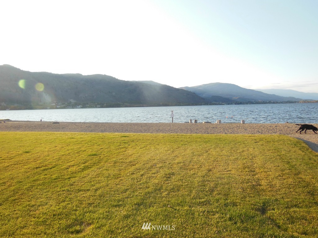 17 Oro Beach Road, Unit 4 37 Oroville, WA 98844 - Photo 10 of 12