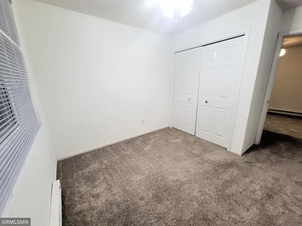 $1,050 | 530 Spring Street, Unit B1, Somerset, WI 54025