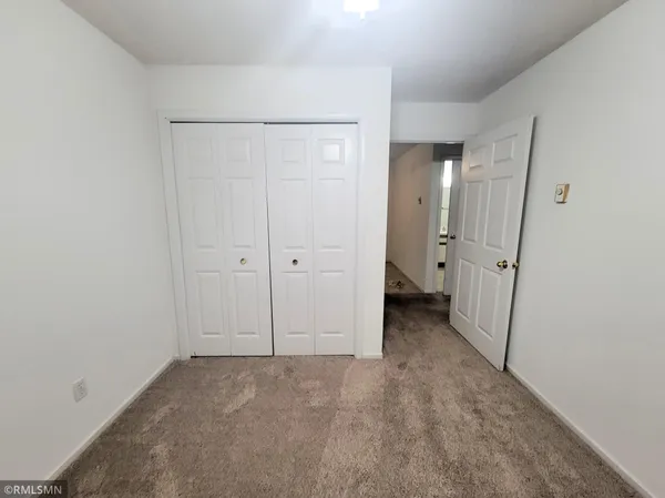 $1,050 | 530 Spring Street, Unit B1, Somerset, WI 54025