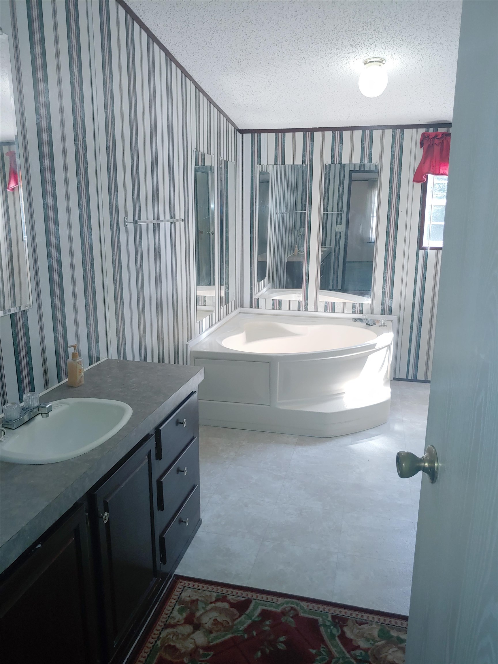 5538 Banner Road Malone, FL 32445 - Photo 20 of 30