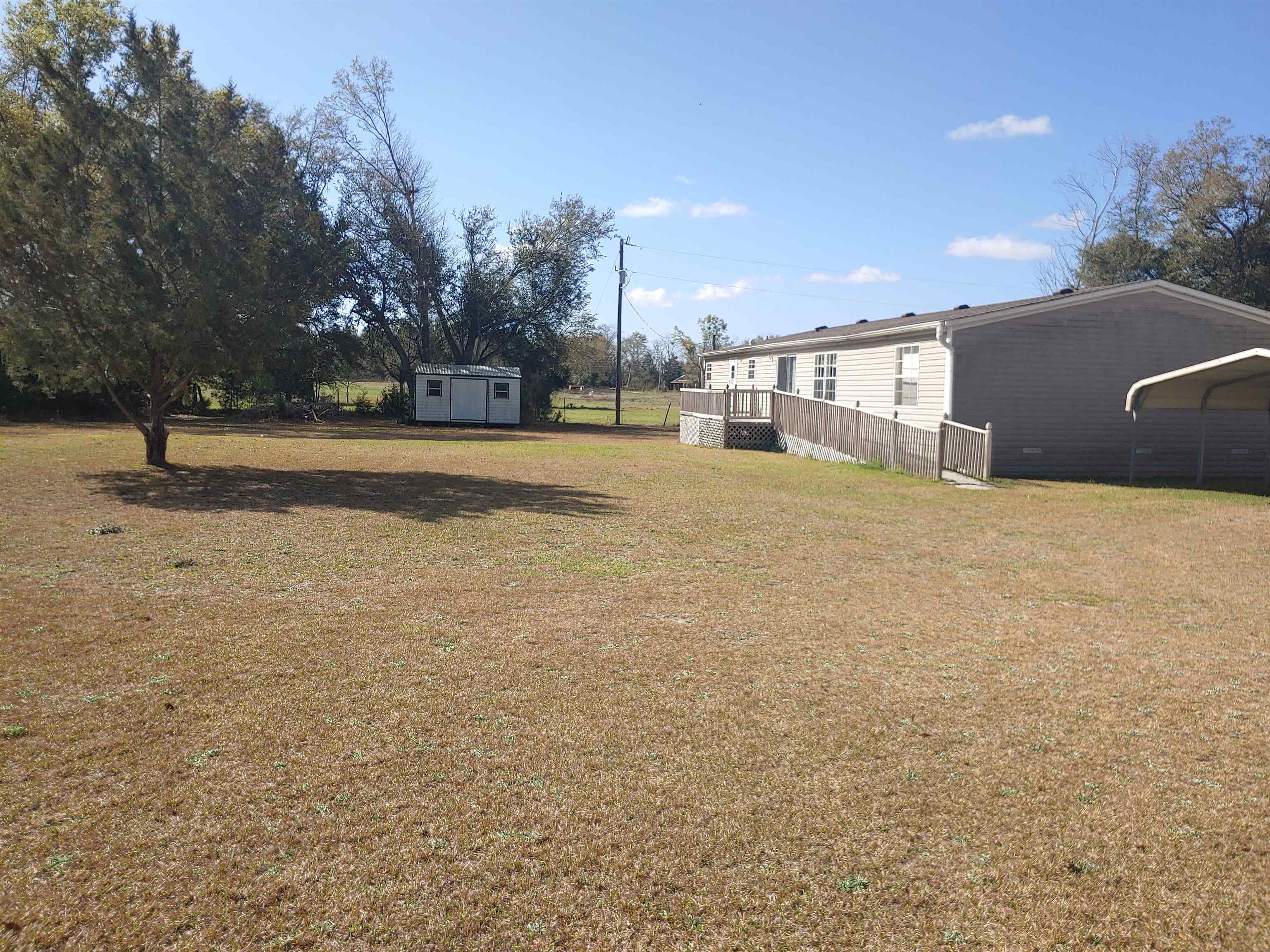 5538 Banner Road Malone, FL 32445 - Photo 26 of 30