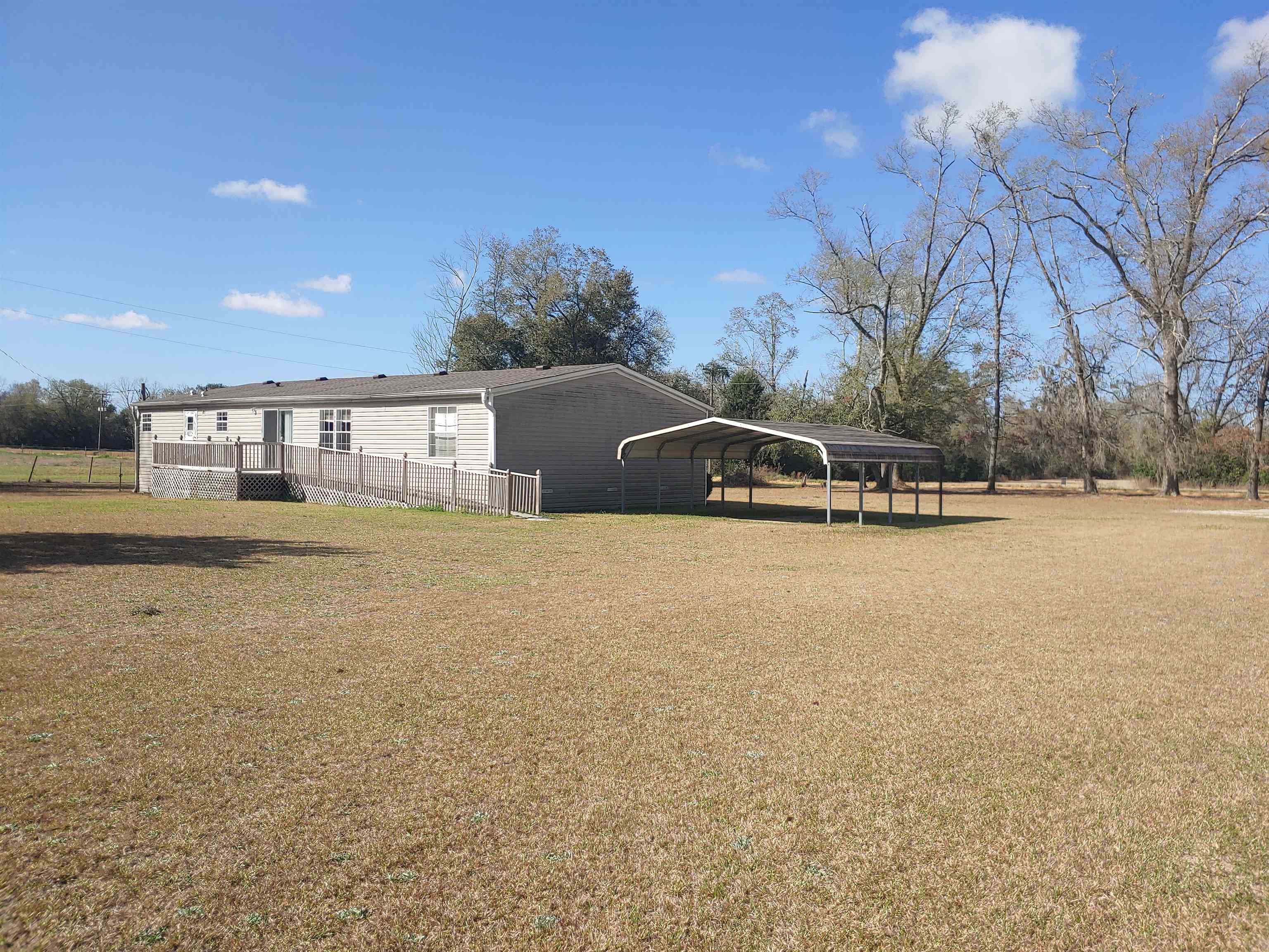 5538 Banner Road Malone, FL 32445 - Photo 27 of 30