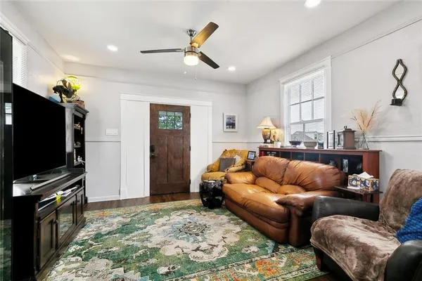 $1,645 | 4409 Annette Street, New Orleans, LA 70122