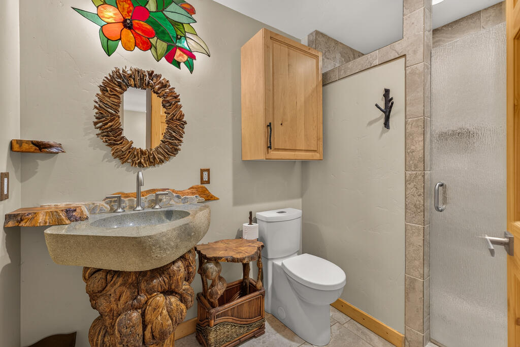 302 Mather Road, Unit C9 McCall, ID 83638 - Photo 14 of 32 Gallery Image 14