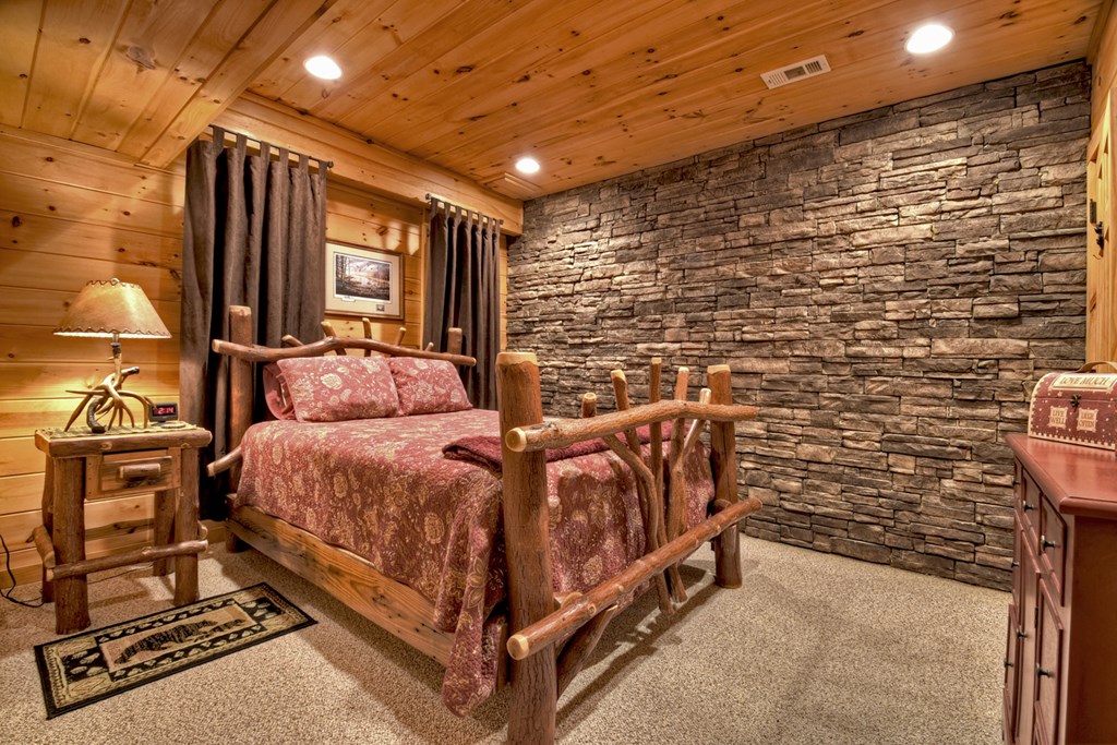 420 Deer Crest Heights Blue Ridge, GA 30513 - Photo 44 of 58 Basement Bedroom