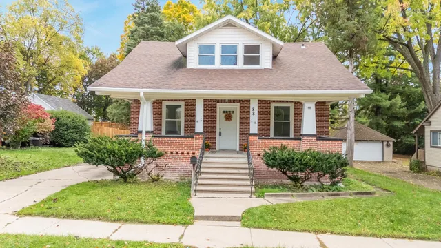 $209,000 | 88 North Clinton Avenue, Clintonville, WI 54929