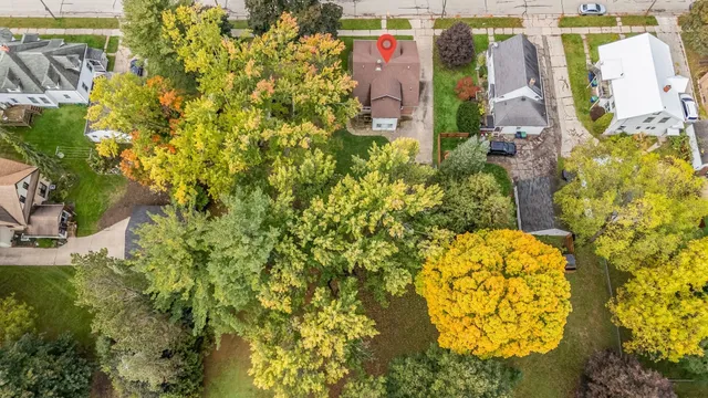 $209,000 | 88 North Clinton Avenue, Clintonville, WI 54929