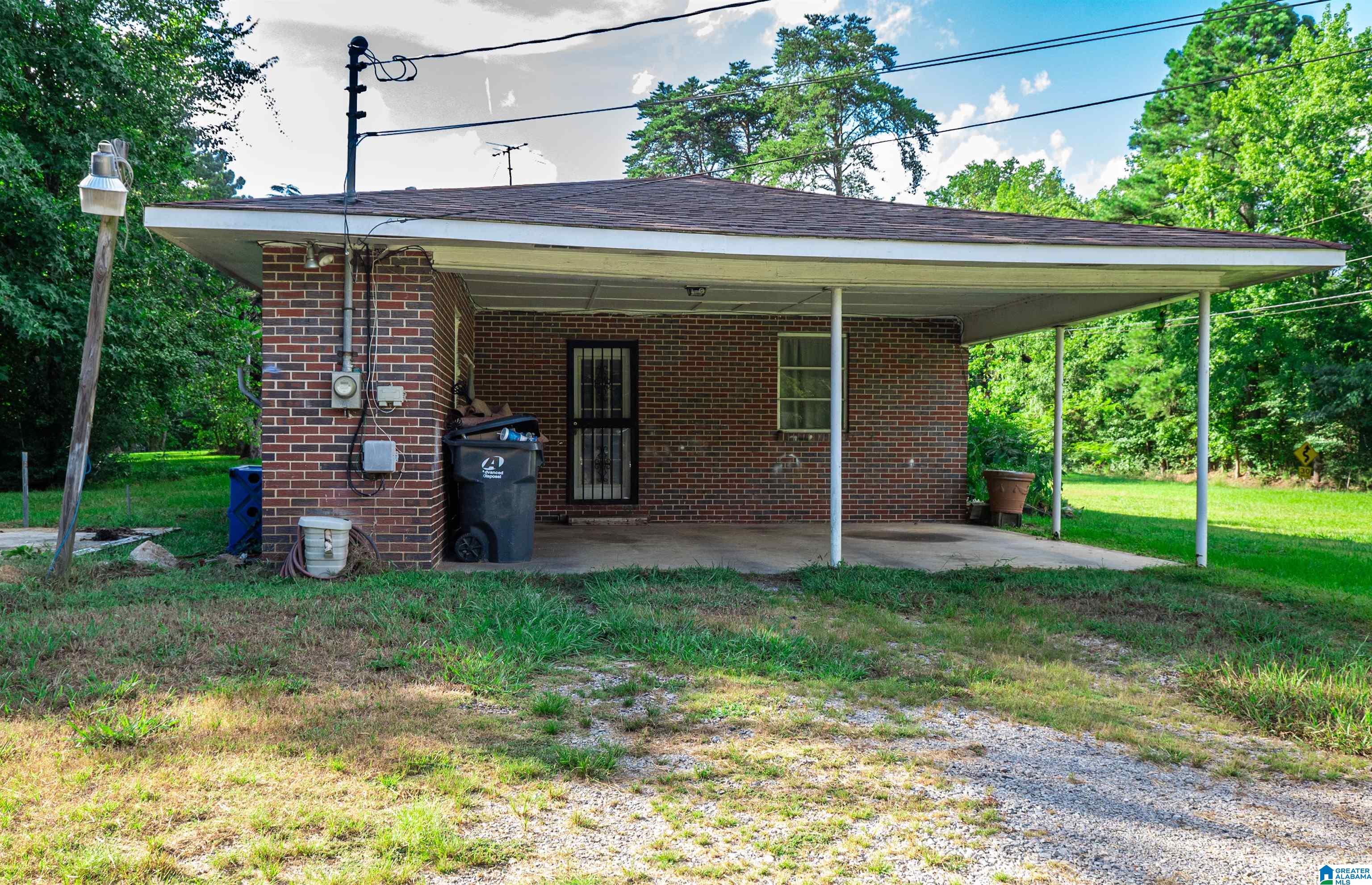 2304 Roberta Road Birmingham, AL 35214 - Photo 2 of 10