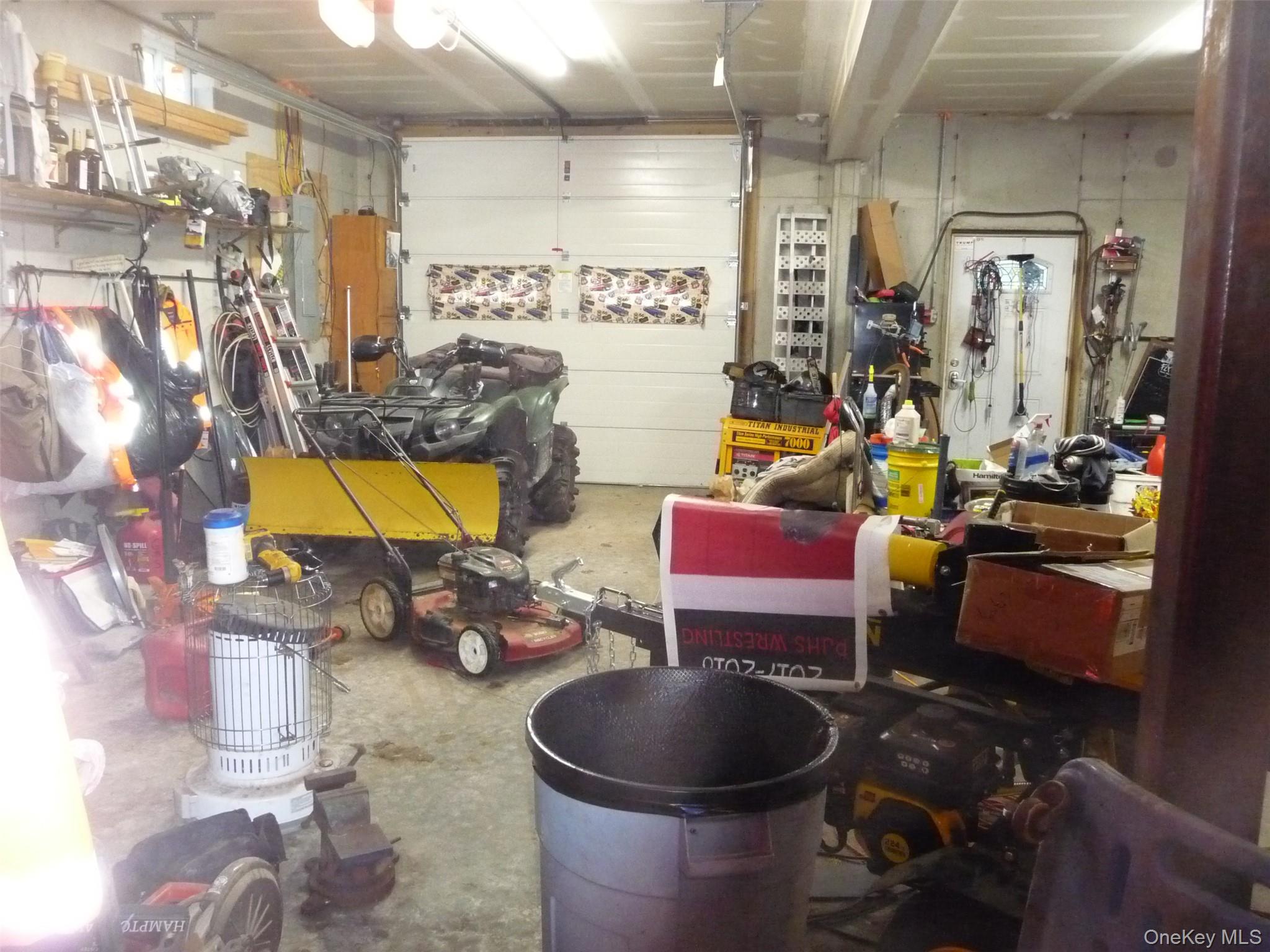 173 Franke Road Huguenot, NY 12746 - Photo 32 of 39 a room with gym equipment