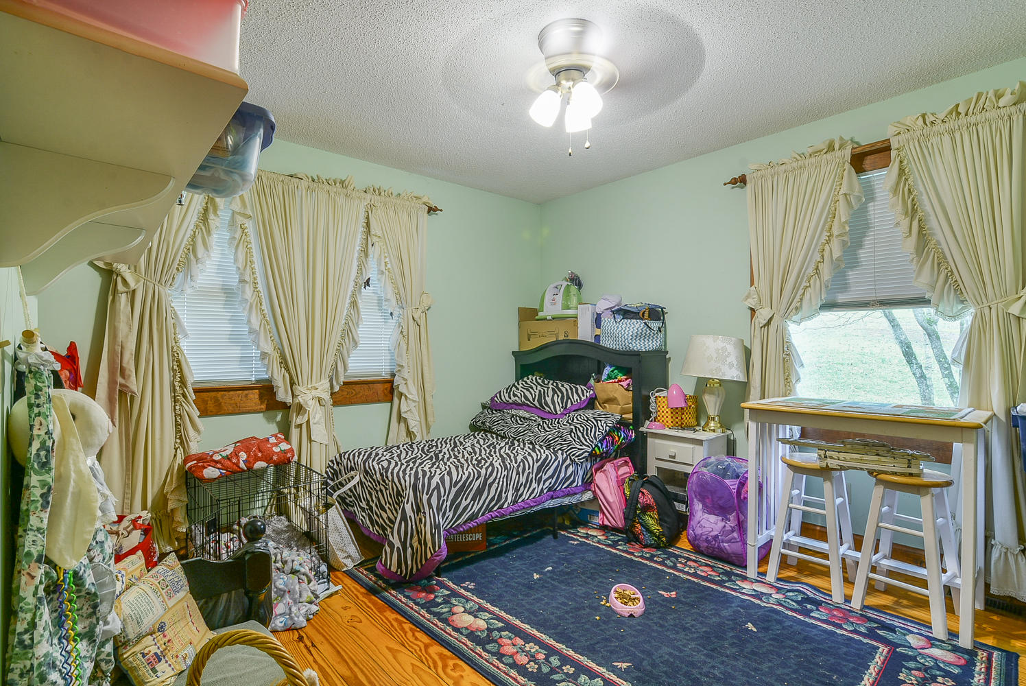 176 Harwood Road Gray, TN 37615 - Photo 25 of 47 176 Harwood bedroom 2-1