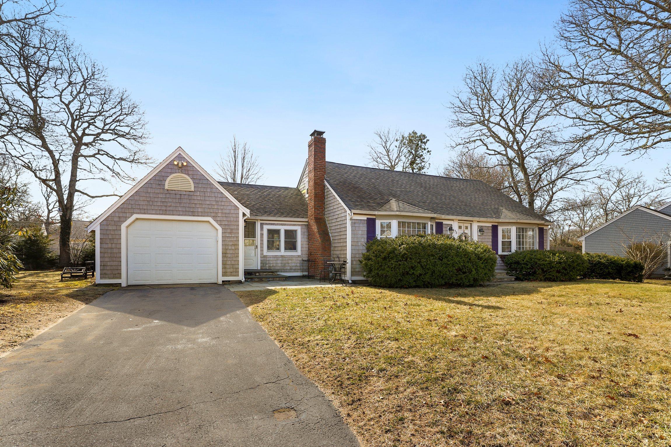 73 Lillian Road Hyannis, MA 02601 - Photo 3 of 28 03