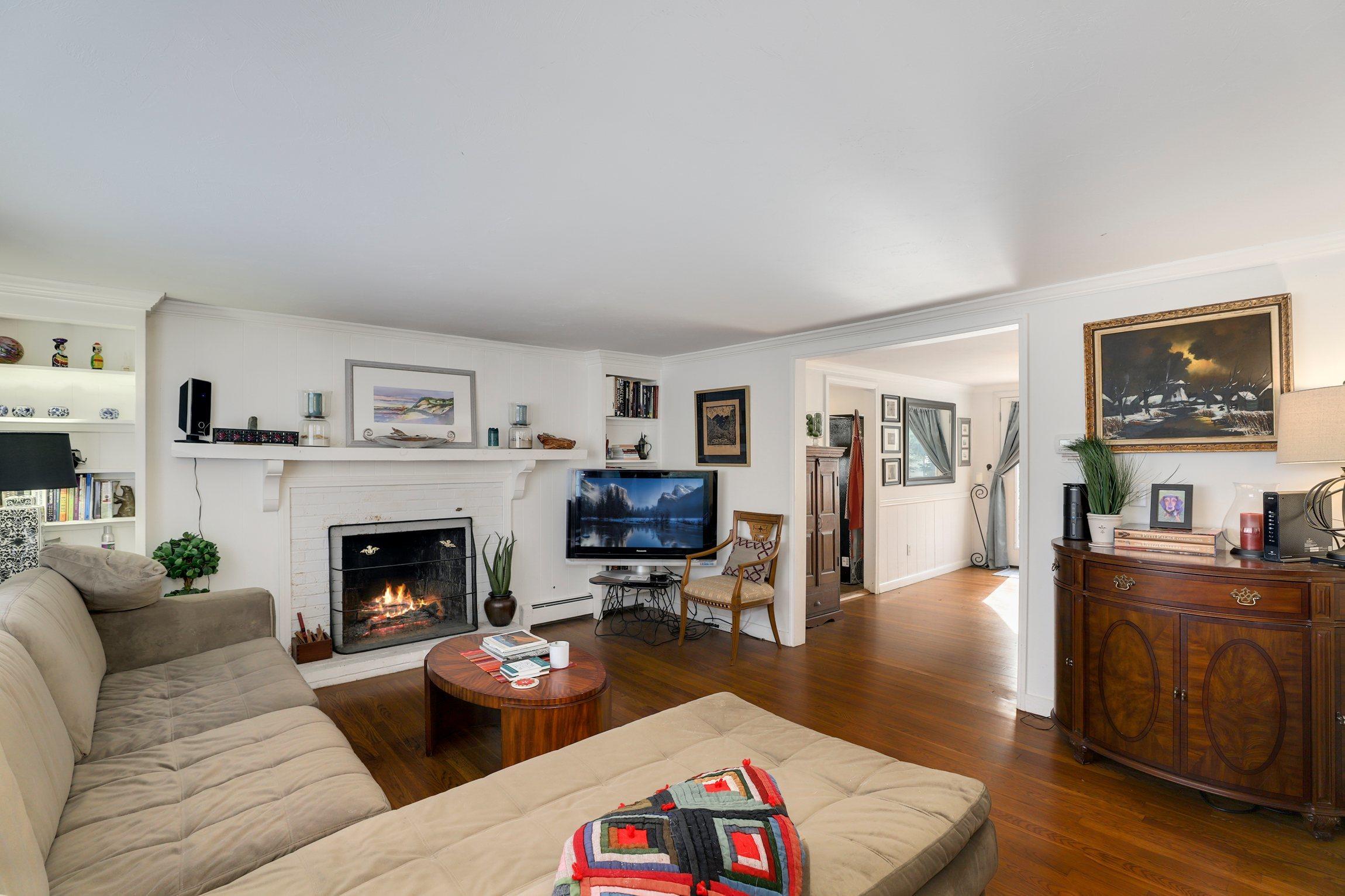 73 Lillian Road Hyannis, MA 02601 - Photo 5 of 28 15