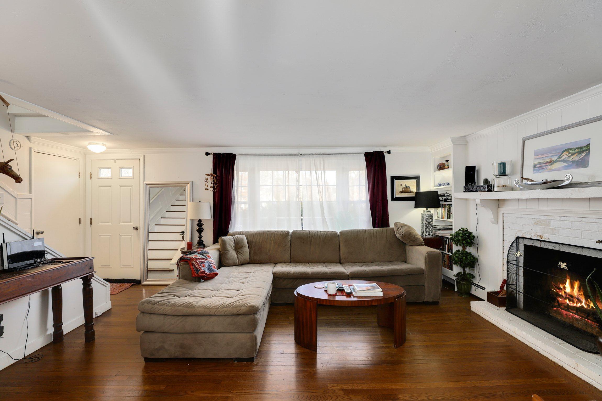 73 Lillian Road Hyannis, MA 02601 - Photo 6 of 28 13