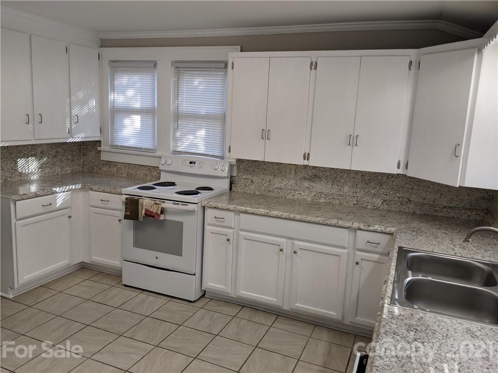 300 Griffith Road Monroe, NC 28112 - Photo 12 of 14 Gallery Image 12