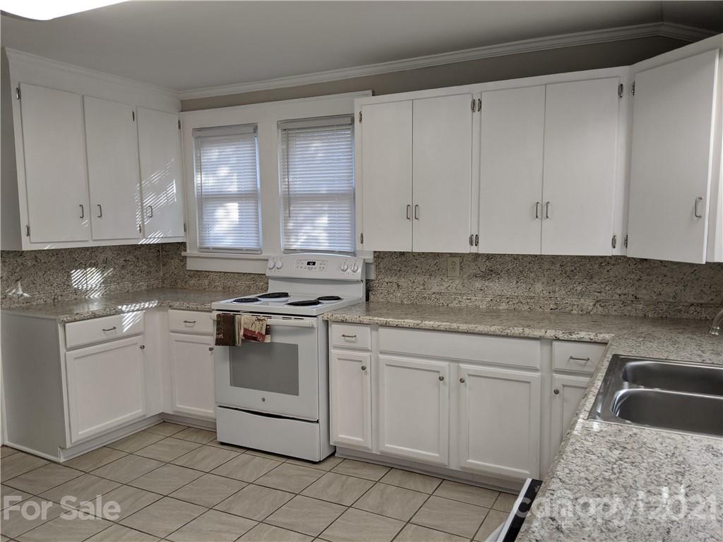 300 Griffith Road Monroe, NC 28112 - Photo 13 of 14 Gallery Image 13