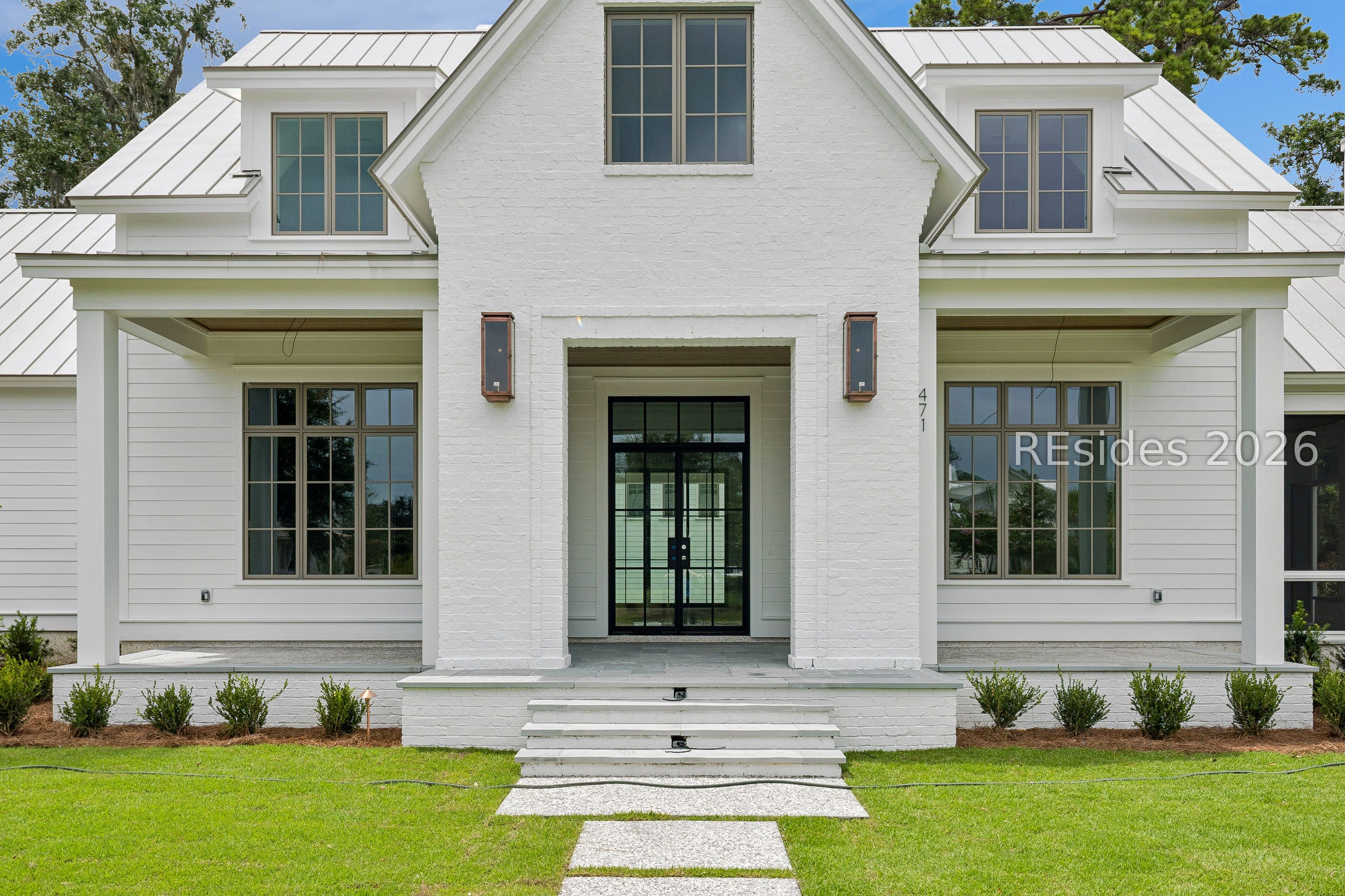 471 Davies Road Bluffton, SC 29910 - Photo 3 of 19 Gallery Image 3