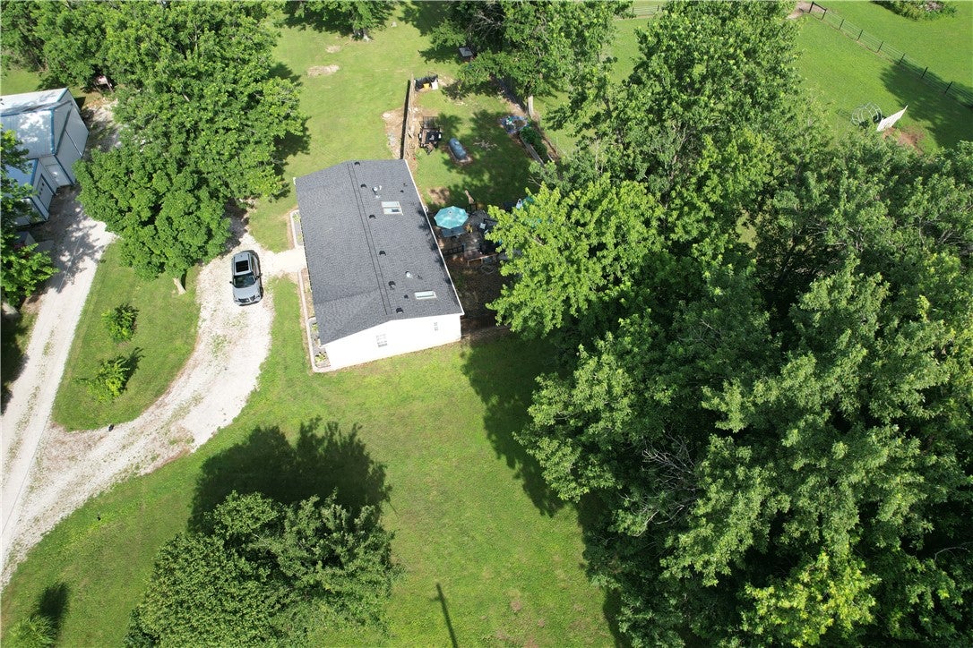 7646 Hendricks Lane Decatur, IL 62521 - Photo 2 of 26 Gallery Image 2