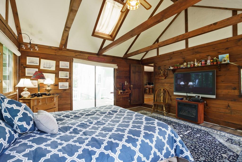 13 Deerfield Road Medway, MA 02053 - Photo 13 of 28