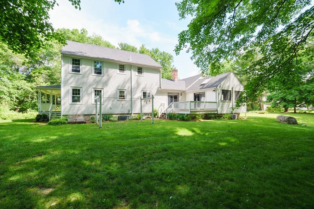 13 Deerfield Road Medway, MA 02053 - Photo 26 of 28