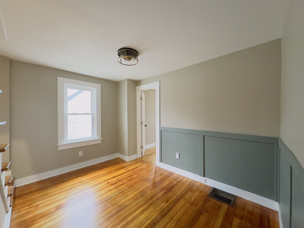 194 Holyoke Road Westfield, MA 01085 - Photo 20 of 34 Gallery Image 20
