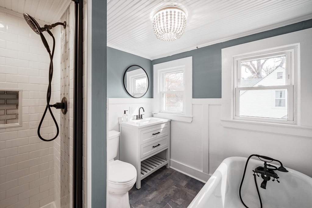 194 Holyoke Road Westfield, MA 01085 - Photo 24 of 34 Gallery Image 24