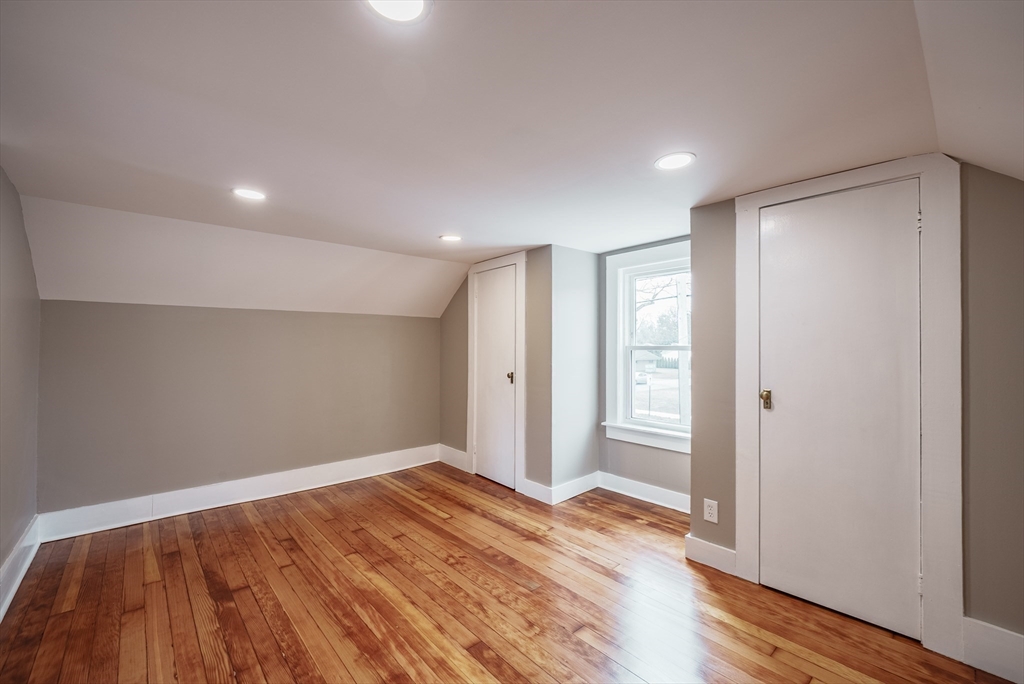194 Holyoke Road Westfield, MA 01085 - Photo 28 of 34 Gallery Image 28