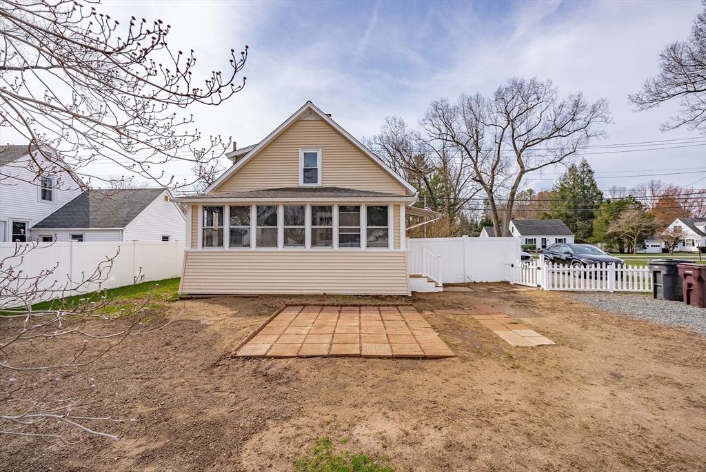 194 Holyoke Road Westfield, MA 01085 - Photo 30 of 34 Gallery Image 30