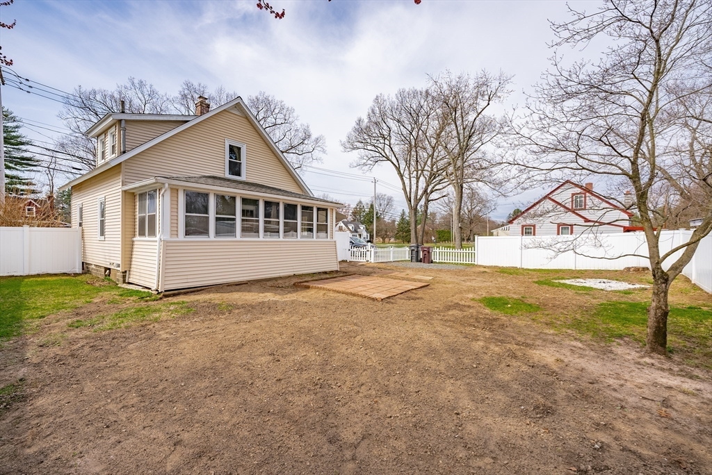 194 Holyoke Road Westfield, MA 01085 - Photo 31 of 34 Gallery Image 31