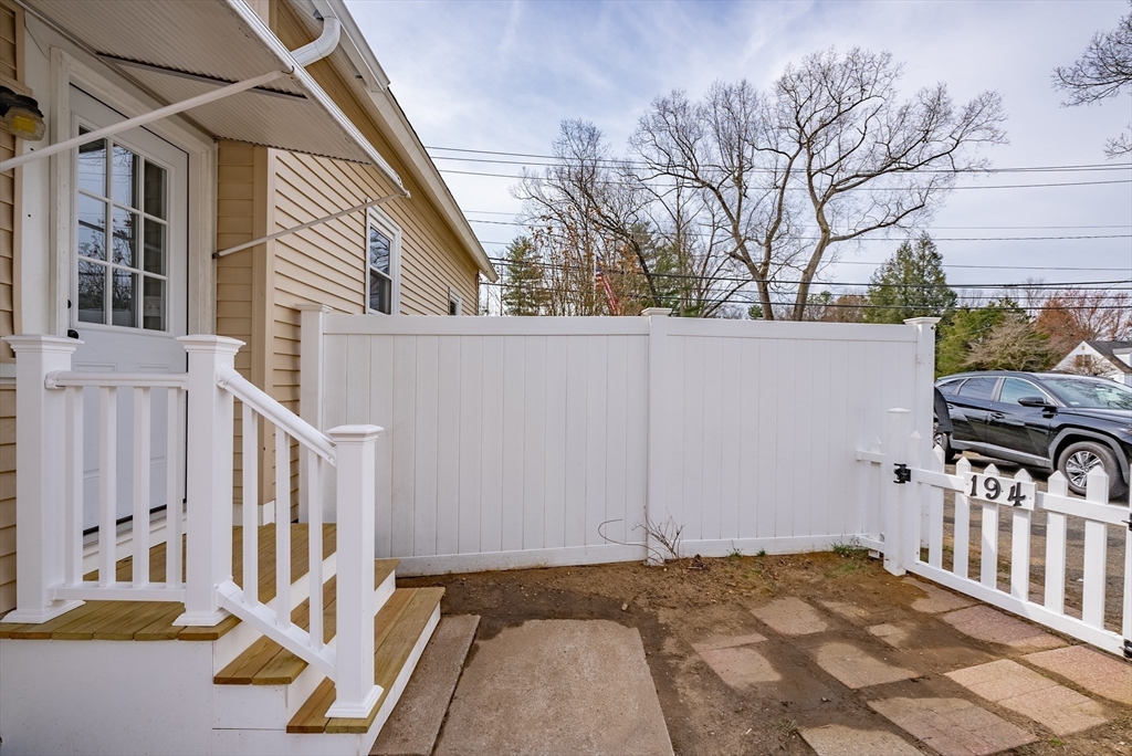 194 Holyoke Road Westfield, MA 01085 - Photo 33 of 34 Gallery Image 33