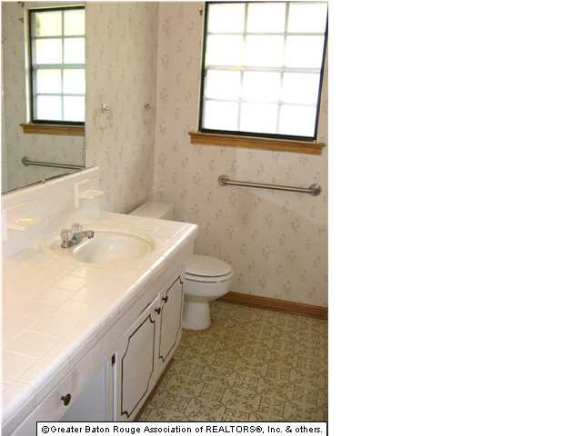 1240 Colonial Drive Baton Rouge, LA 70806 - Photo 12 of 20 Gallery Image 12