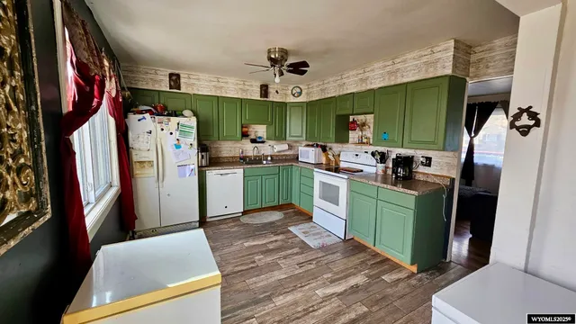 $185,000 | 817 South 11th Street, Worland, WY 82401