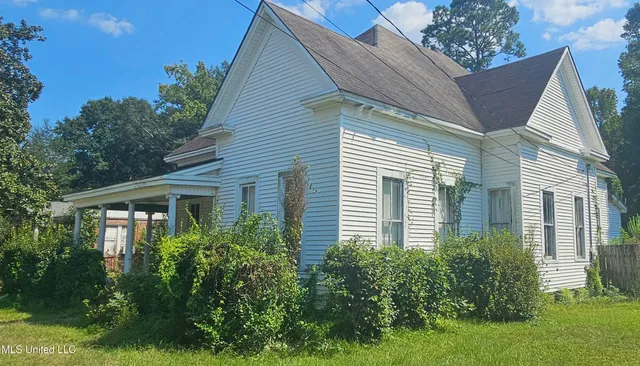 $62,000 | 710 Church Street, Columbia, MS 39429