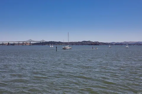$5,877,000 | 79 St Thomas Way, Tiburon, CA 94920